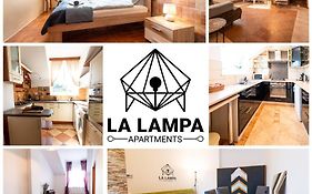 La Lampa Apartments
